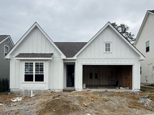 8021 Lemonade Street, Chattanooga, TN 37421