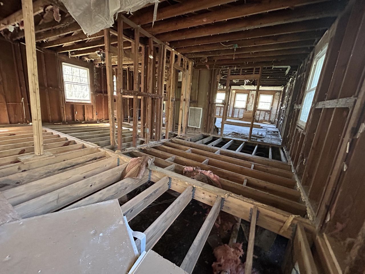 5795 Dixie Plantation Road Photo 4