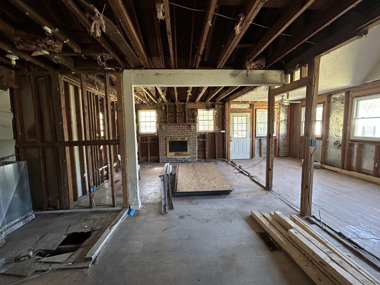 5795 Dixie Plantation Road Photo 6