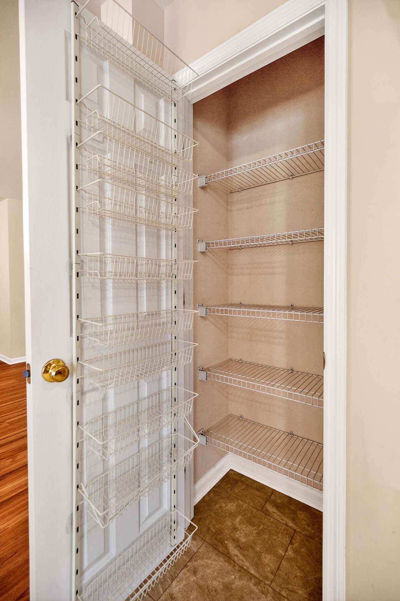 110 Avalon Road Photo 15