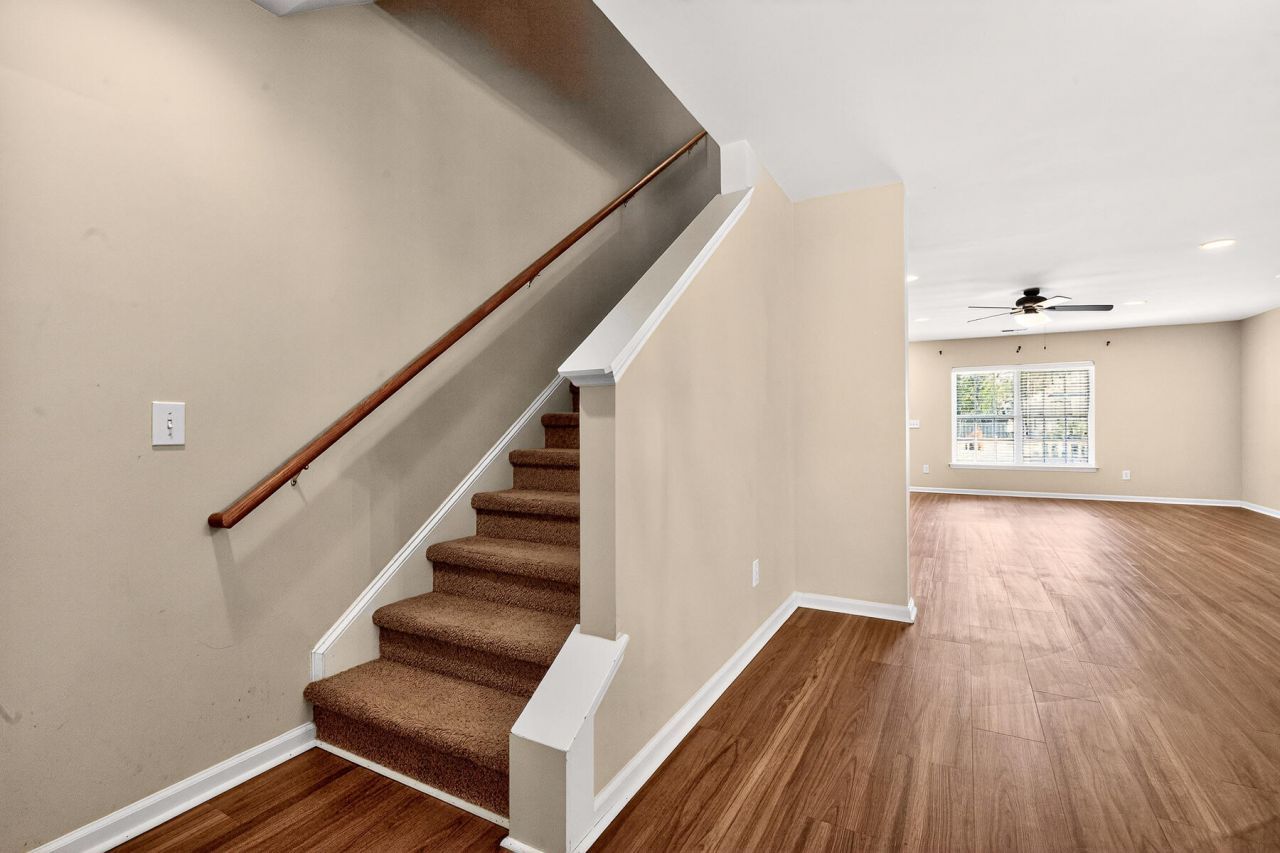 110 Avalon Road Photo 18