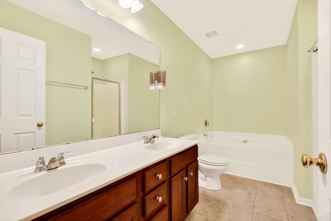 110 Avalon Road Photo 26