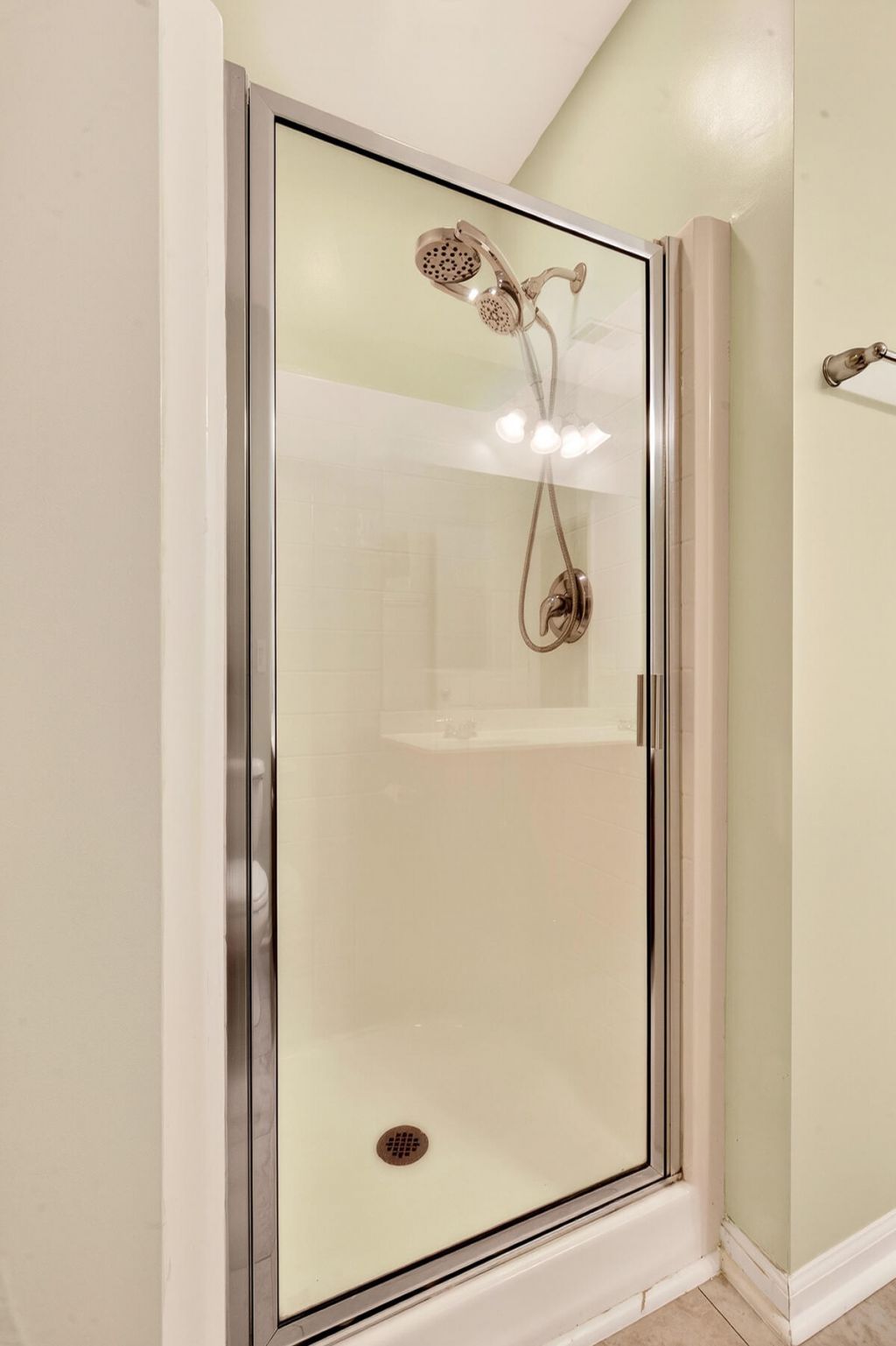 110 Avalon Road Photo 27