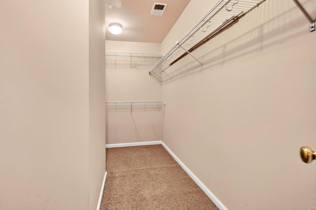 110 Avalon Road Photo 28