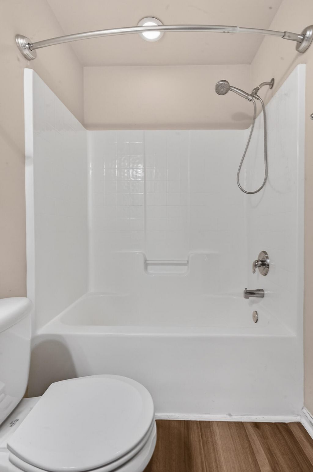 110 Avalon Road Photo 32