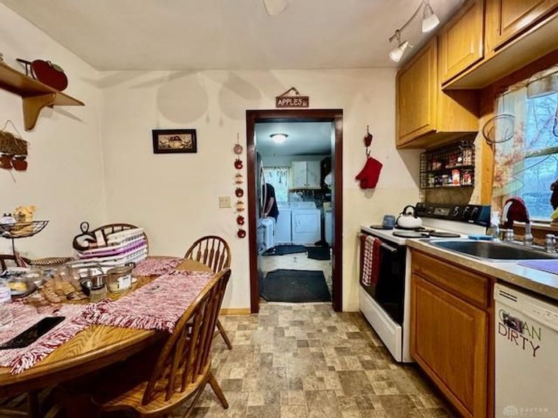 6220 Springfield Xenia Road, Springfield, OH 45502 Photo 23