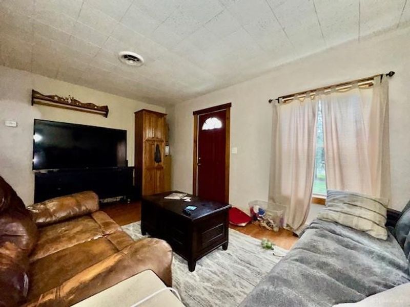 6220 Springfield Xenia Road, Springfield, OH 45502 Photo 8