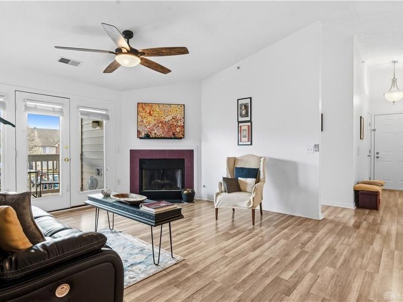 1800 Waterstone Boulevard, Unit 207, Washington Township, OH 45342 Photo 10