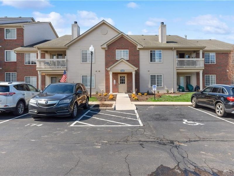 1800 Waterstone Boulevard, Unit 207, Washington Township, OH 45342 Photo 6