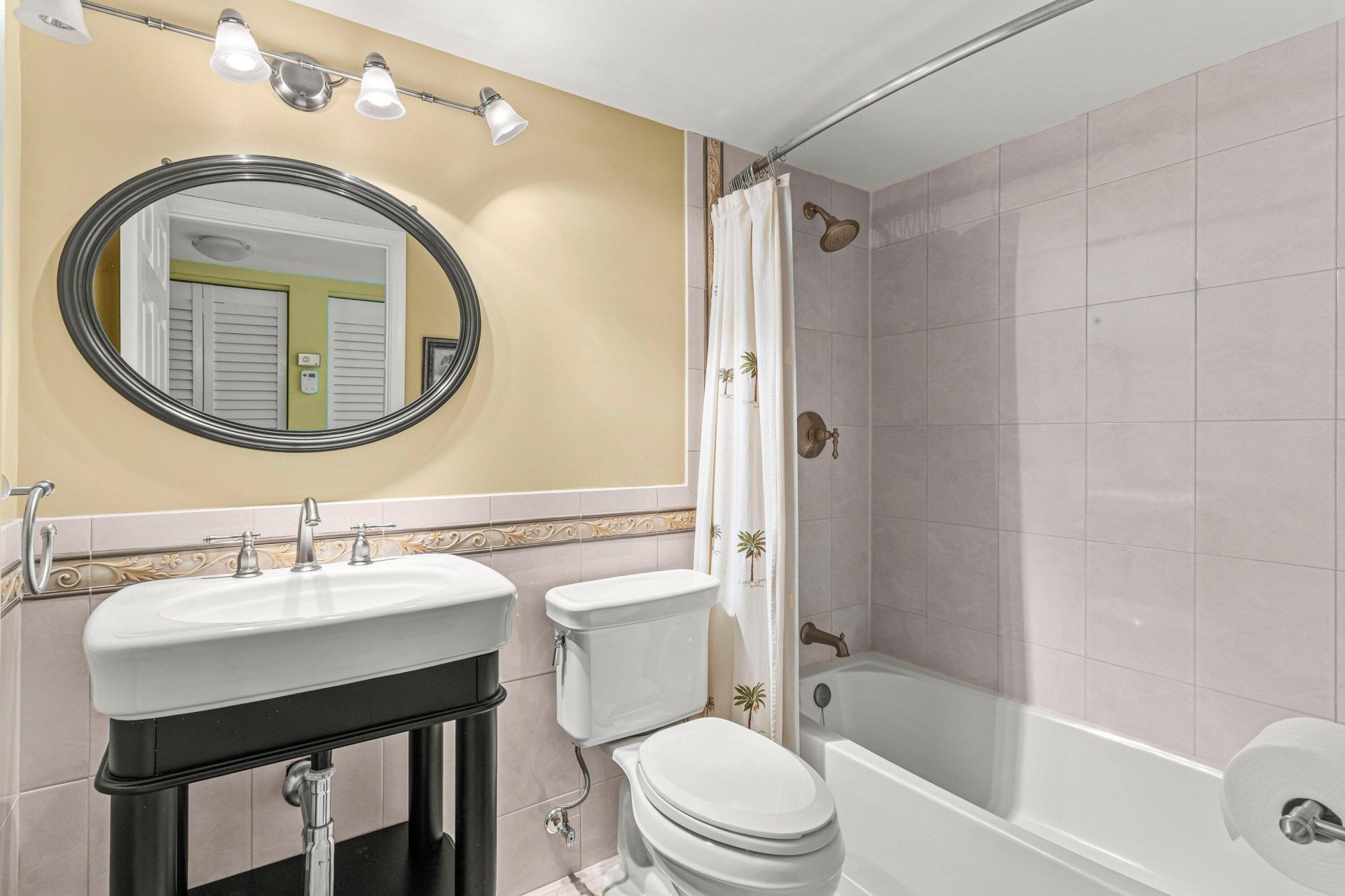 501 Waterside Drive, Hypoluxo, FL 33462 Photo