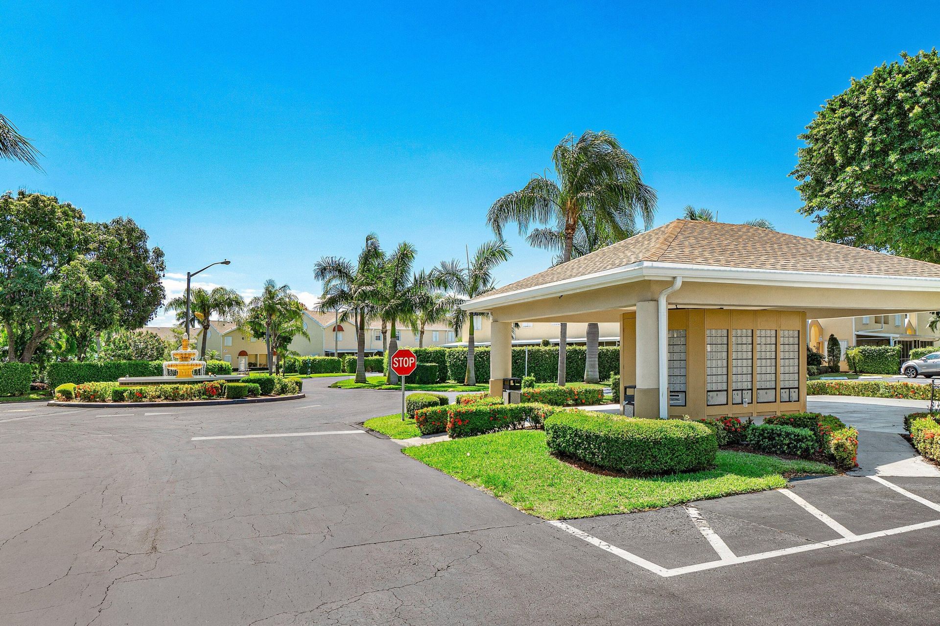 501 Waterside Drive, Hypoluxo, FL 33462 Photo