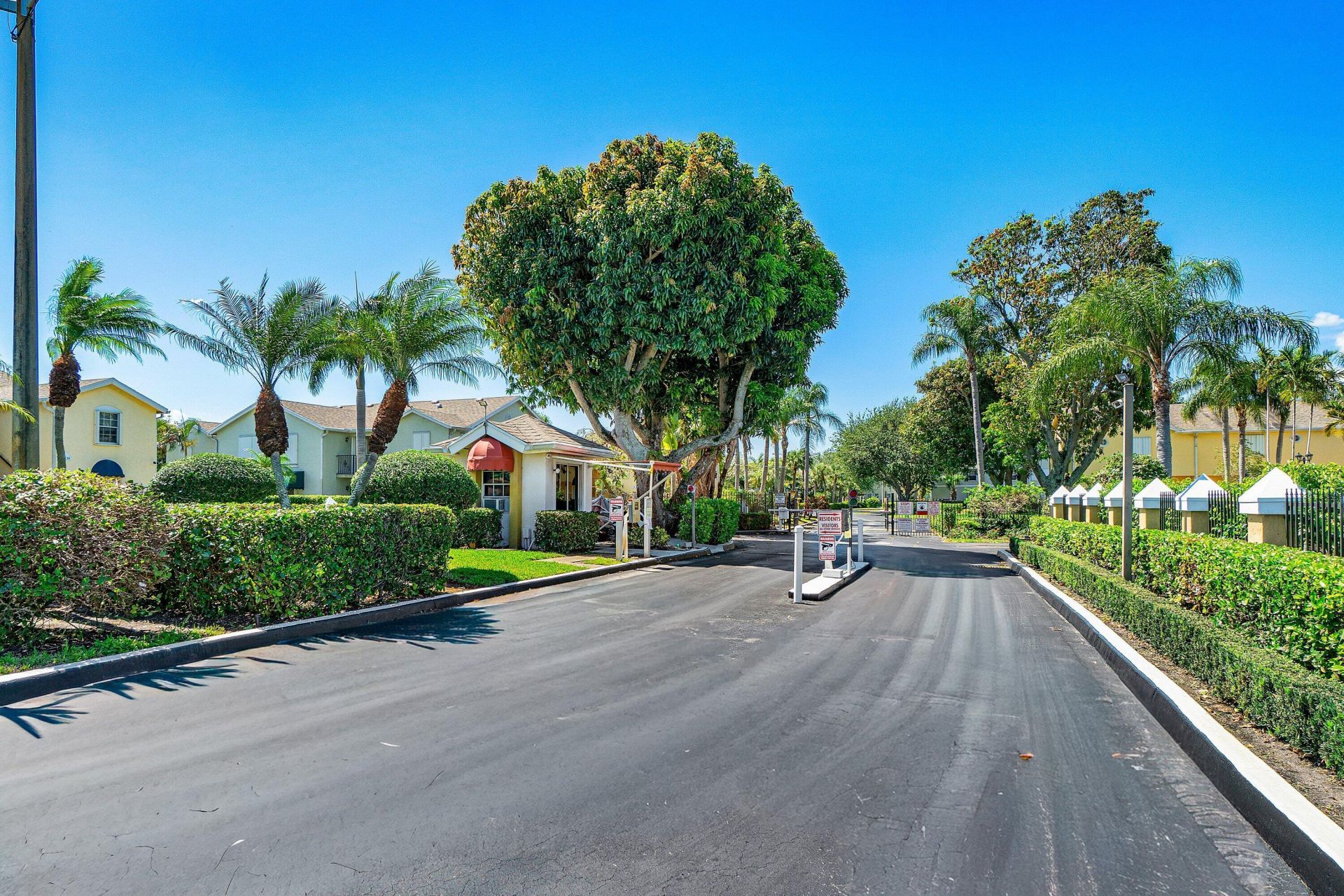 501 Waterside Drive, Hypoluxo, FL 33462 Photo