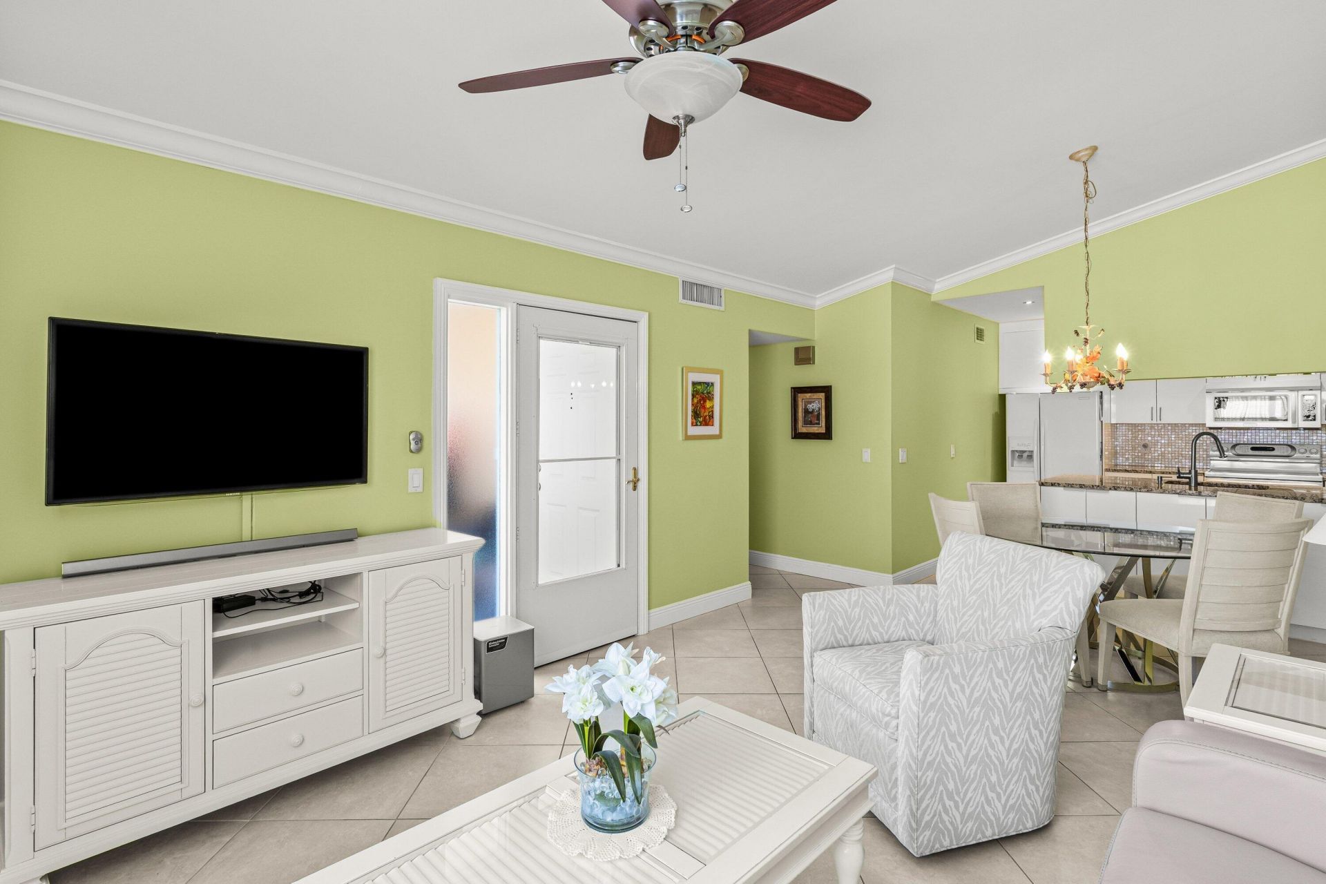 501 Waterside Drive, Hypoluxo, FL 33462 Photo