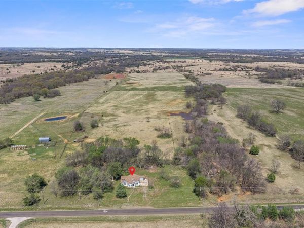 27419 E County Road 1680 Road, Elmore City, OK 73433