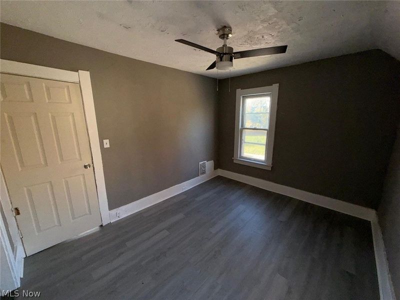 983 E 141st Street, Cleveland, OH 44110 Photo 30