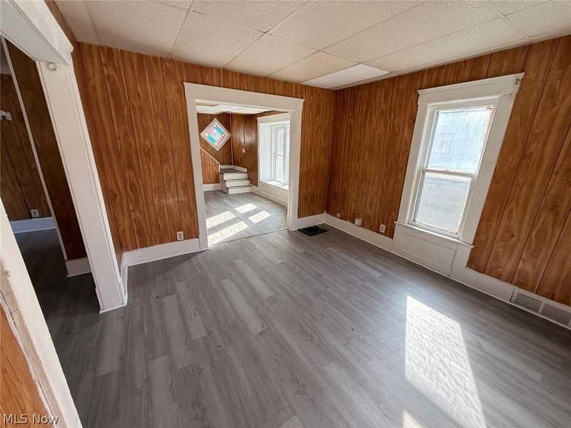 983 E 141st Street, Cleveland, OH 44110 Photo 6