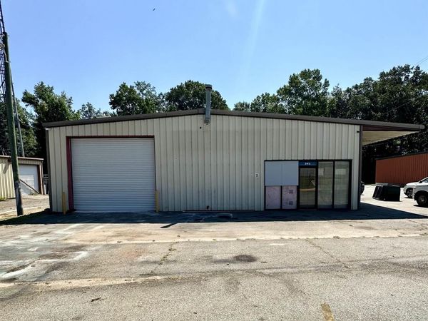 392 Carl Vinson Parkway, Warner Robins, GA 31088