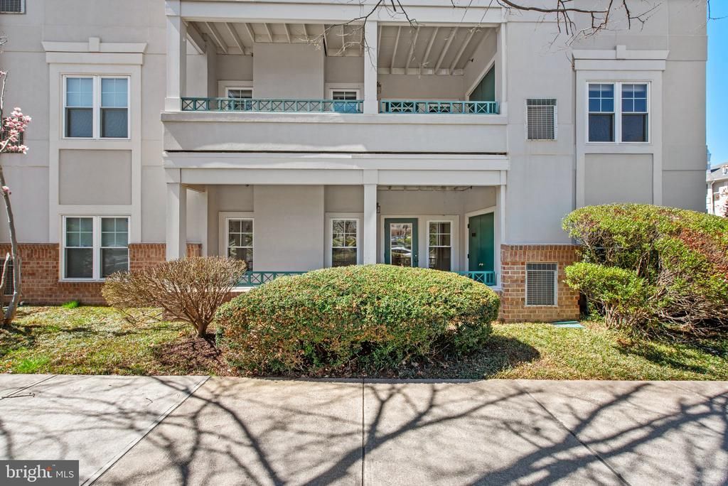 12001 Taliesin Place, Unit 12, Reston, VA 20190 Main Photo