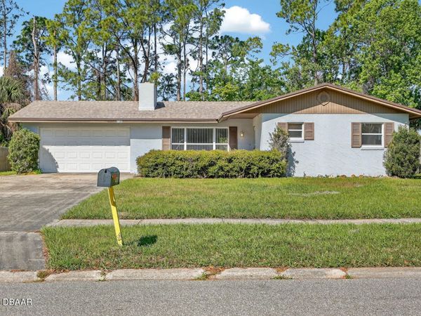 1147 Harms Way, Port Orange, FL 32129