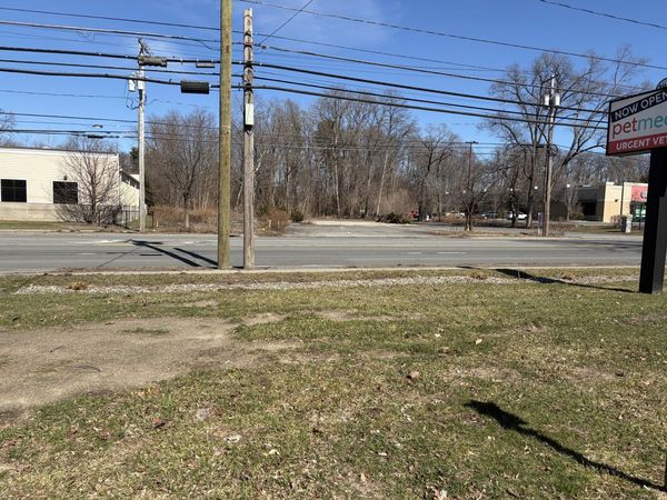 1933 Central Ave Avenue, Albany, NY 12205