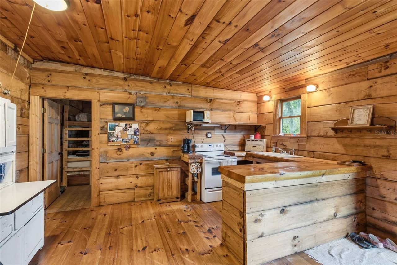 3591 N Canoe Creek Road , Kenansville, FL 34739 Photo