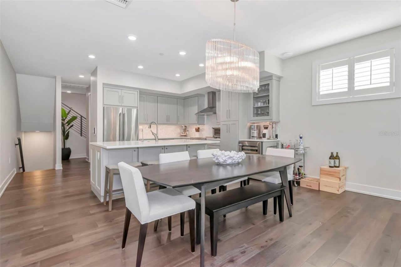 536 4th Avenue S, Unit 2, Saint Petersburg, FL 33701 Photo