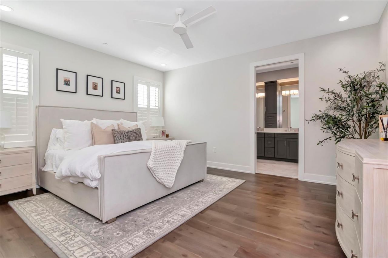 536 4th Avenue S, Unit 2, Saint Petersburg, FL 33701 Photo