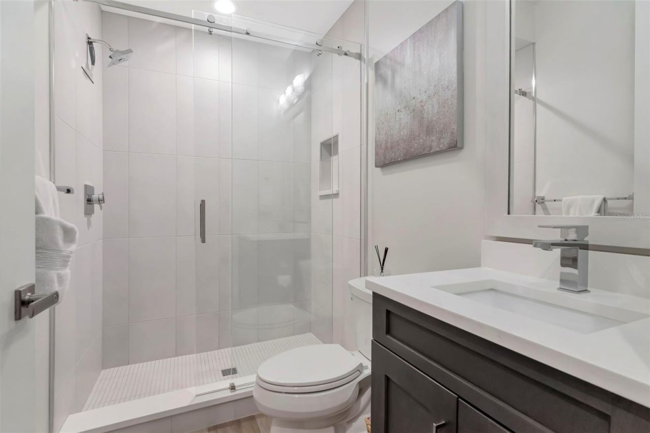 536 4th Avenue S, Unit 2, Saint Petersburg, FL 33701 Photo