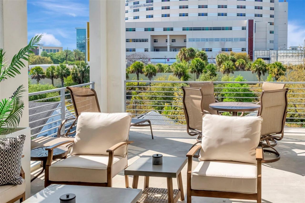 536 4th Avenue S, Unit 2, Saint Petersburg, FL 33701 Photo