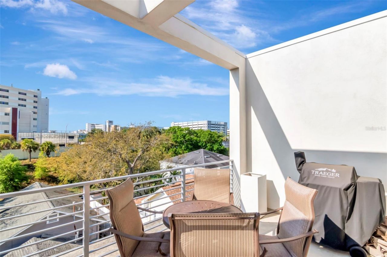 536 4th Avenue S, Unit 2, Saint Petersburg, FL 33701 Photo