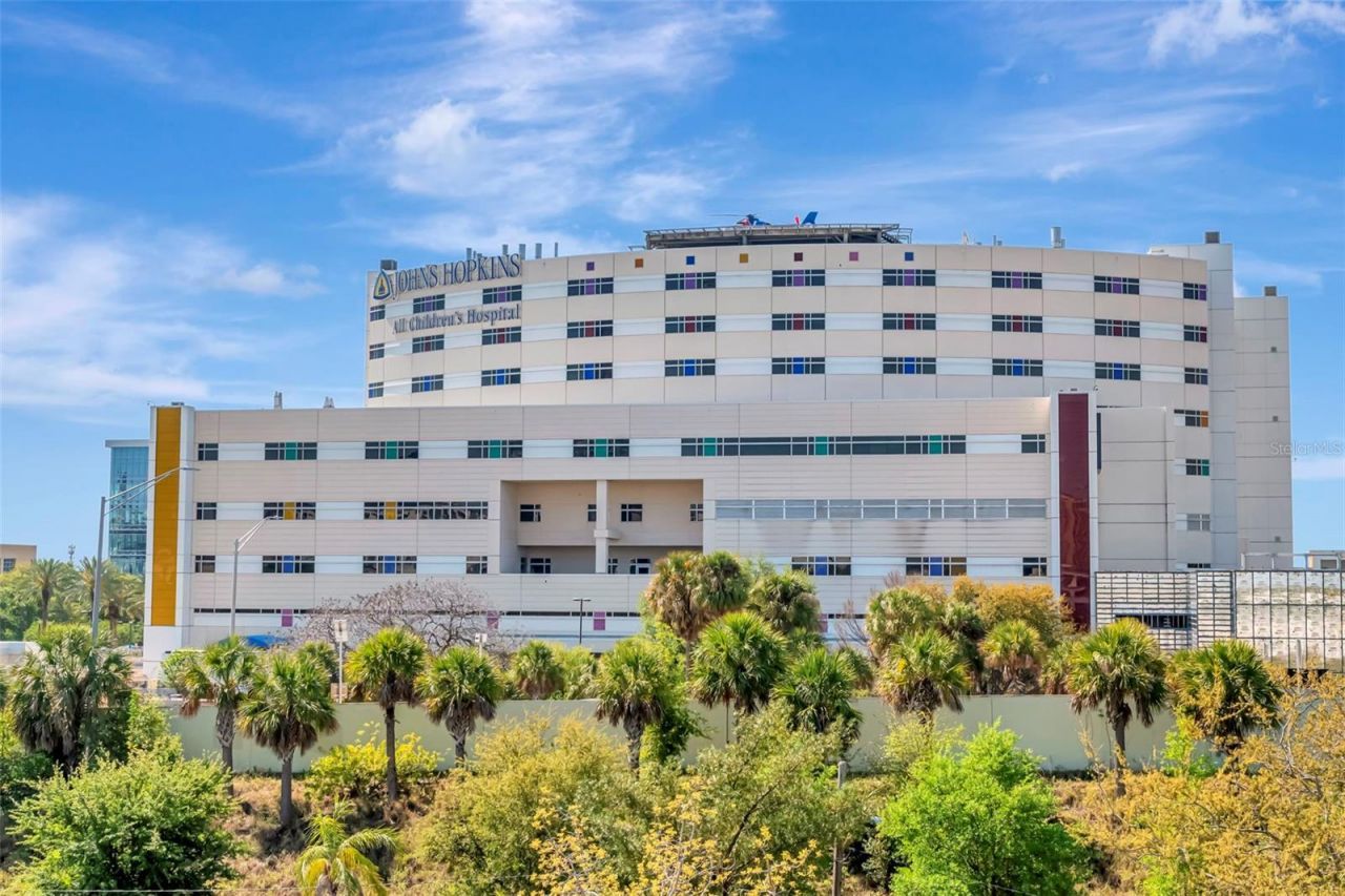 536 4th Avenue S, Unit 2, Saint Petersburg, FL 33701 Photo