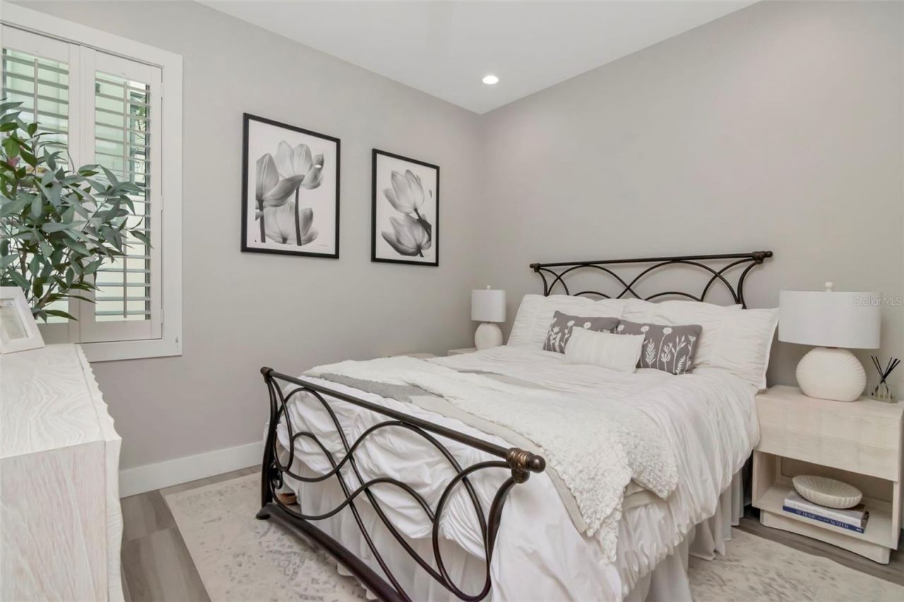 536 4th Avenue S, Unit 2, Saint Petersburg, FL 33701 Photo