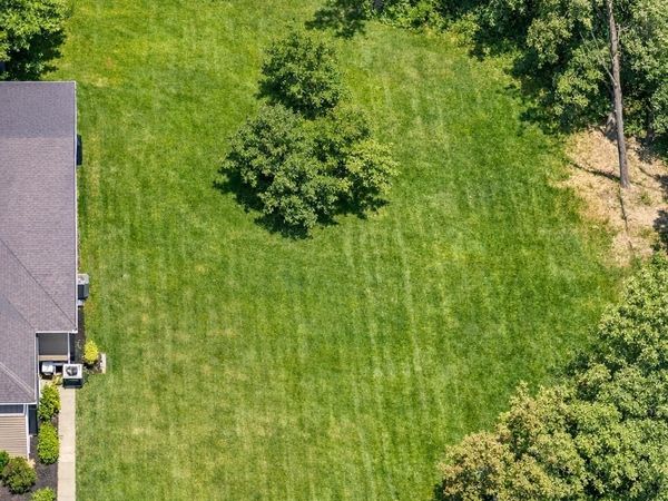 7516 W 140th Place, Cedar Lake, IN 46303