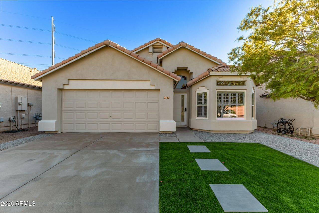 2131 E Rockwood Drive, Phoenix, AZ 85024 Main Photo