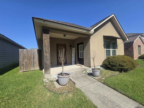 1412 Alouette Dr, Baton Rouge, LA 70820
