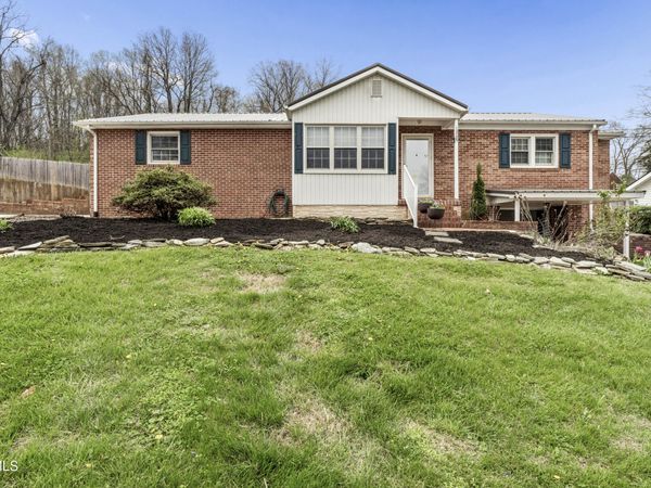 1208 Robinhood Road, Greeneville, TN 37745