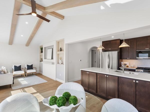 483 E Morgan Ave, Milwaukee, WI 53207