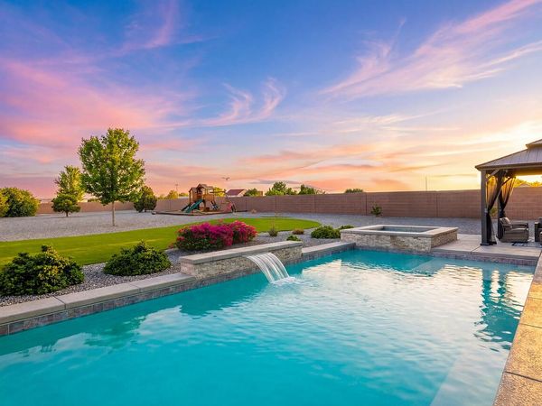 1011 25th Street SE, Rio Rancho, NM 87124