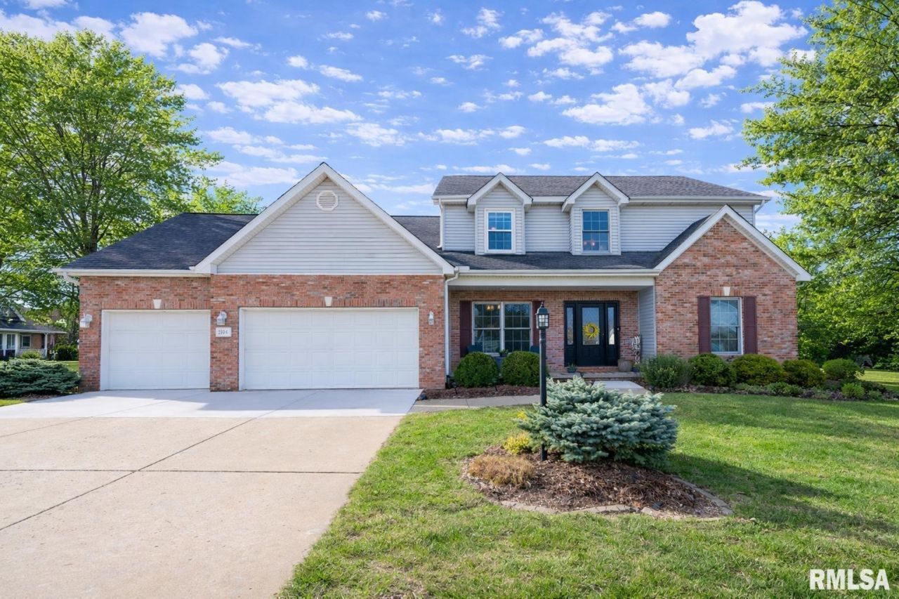 2104 W Broadland Drive, Dunlap, IL 61525 Main Photo