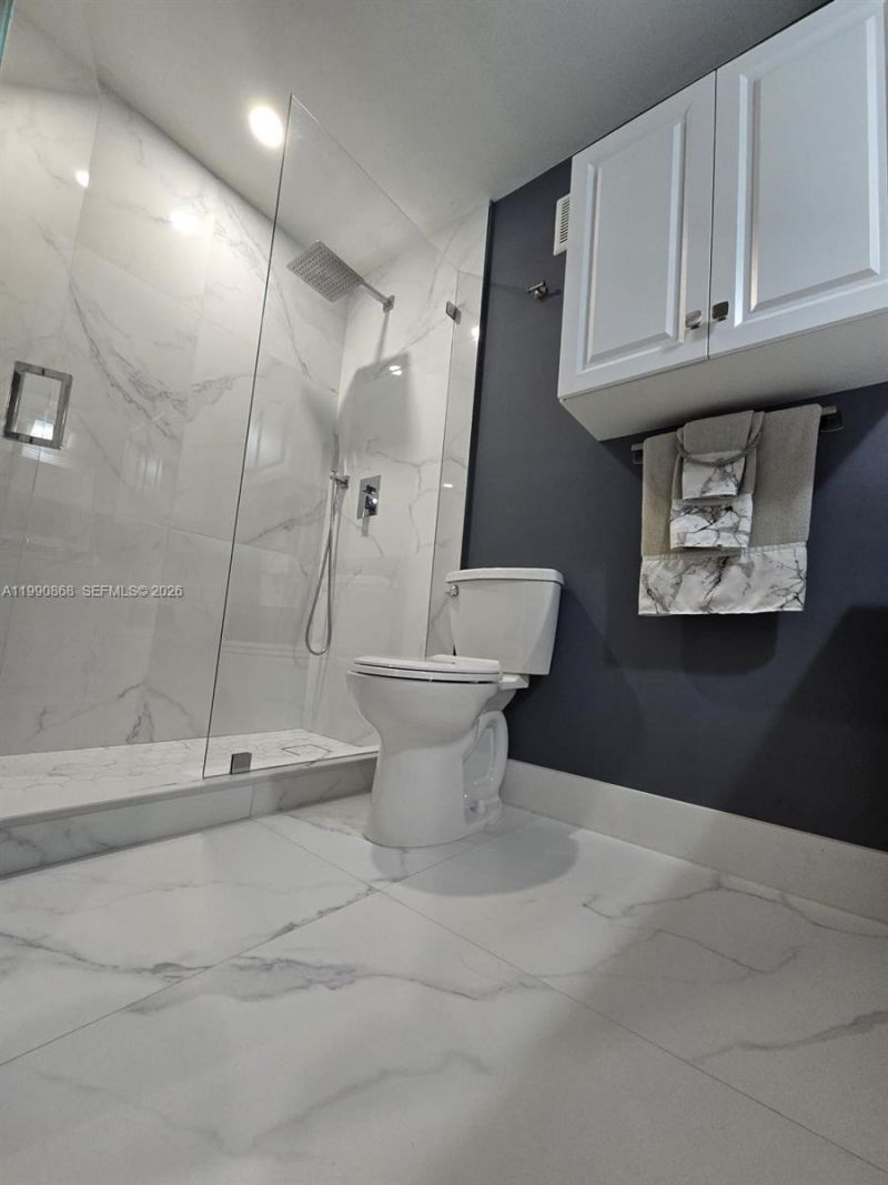 12610 NW 11th Ter , Miami, FL 33182 Photo