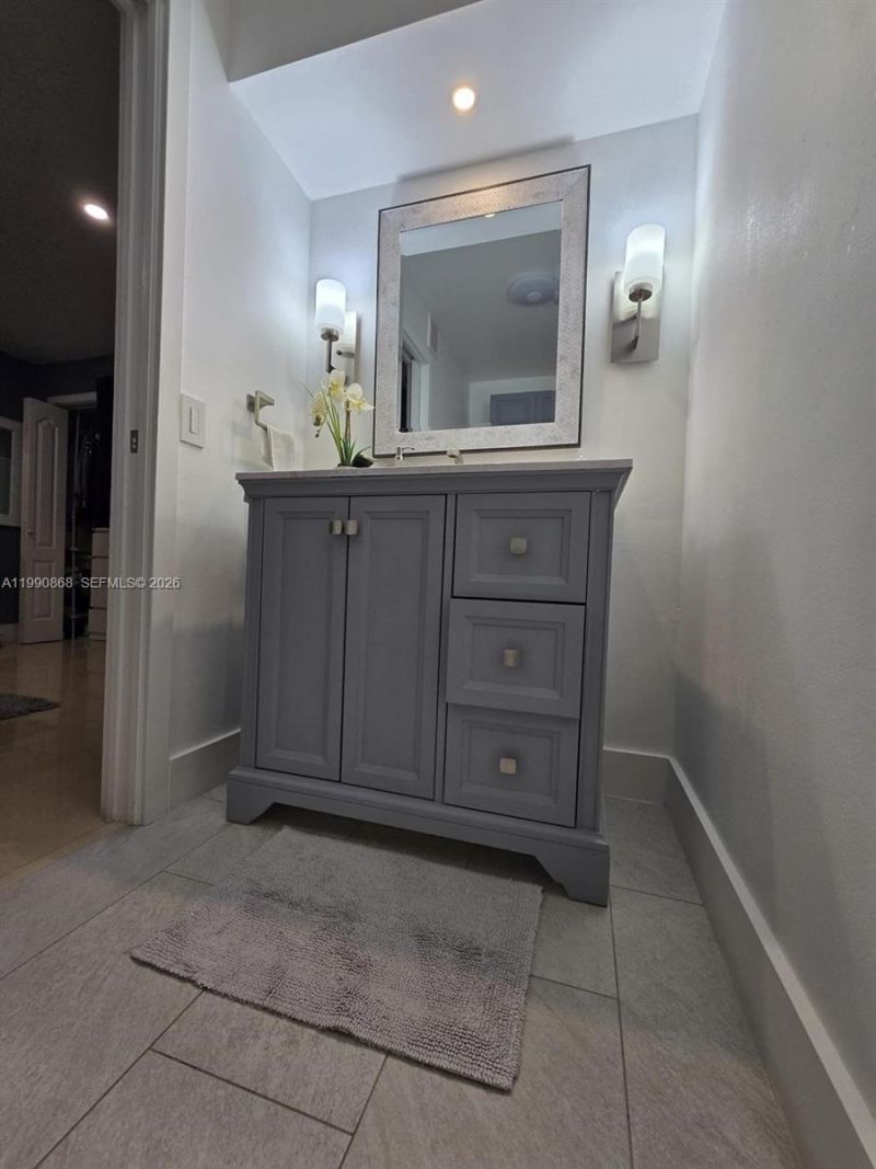 12610 NW 11th Ter , Miami, FL 33182 Photo