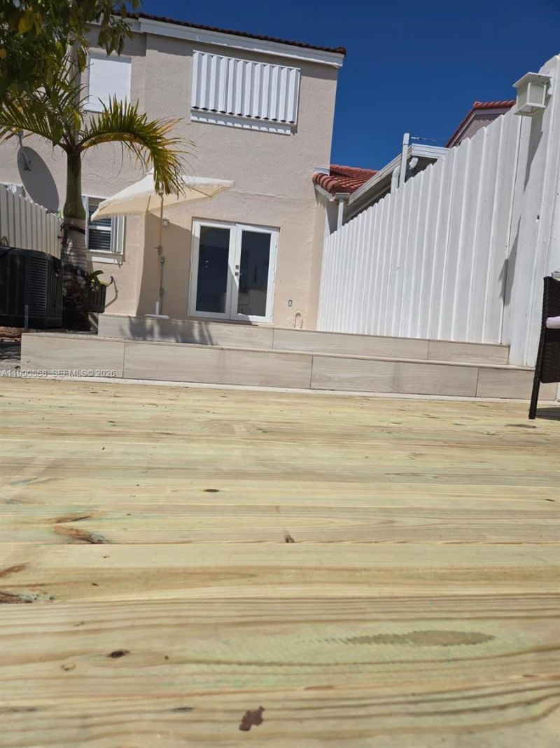 12610 NW 11th Ter , Miami, FL 33182 Photo