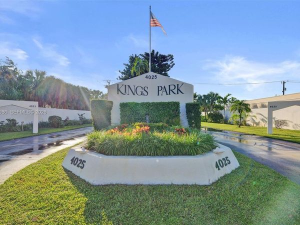 4025 N Federal Hwy, Unit 213B, Oakland Park, FL 33308