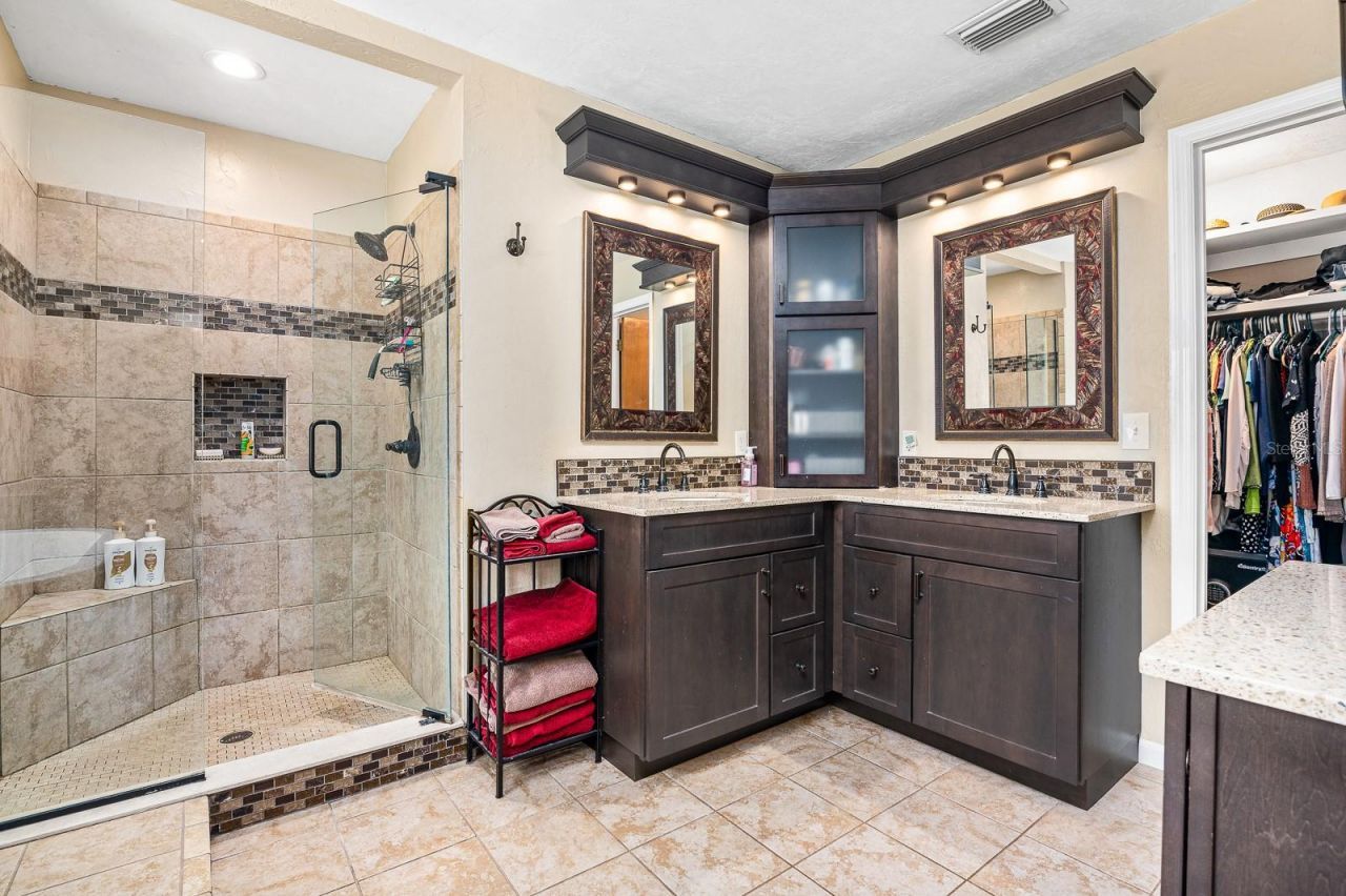 3724 NW 128th Terrace, Gainesville, FL 32606 Photo