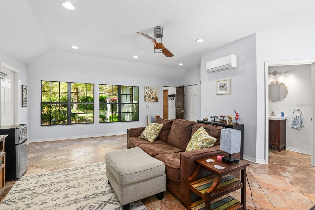 3724 NW 128th Terrace, Gainesville, FL 32606 Photo