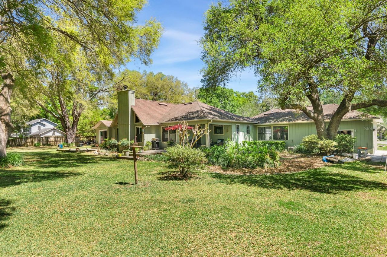 3724 NW 128th Terrace, Gainesville, FL 32606 Photo