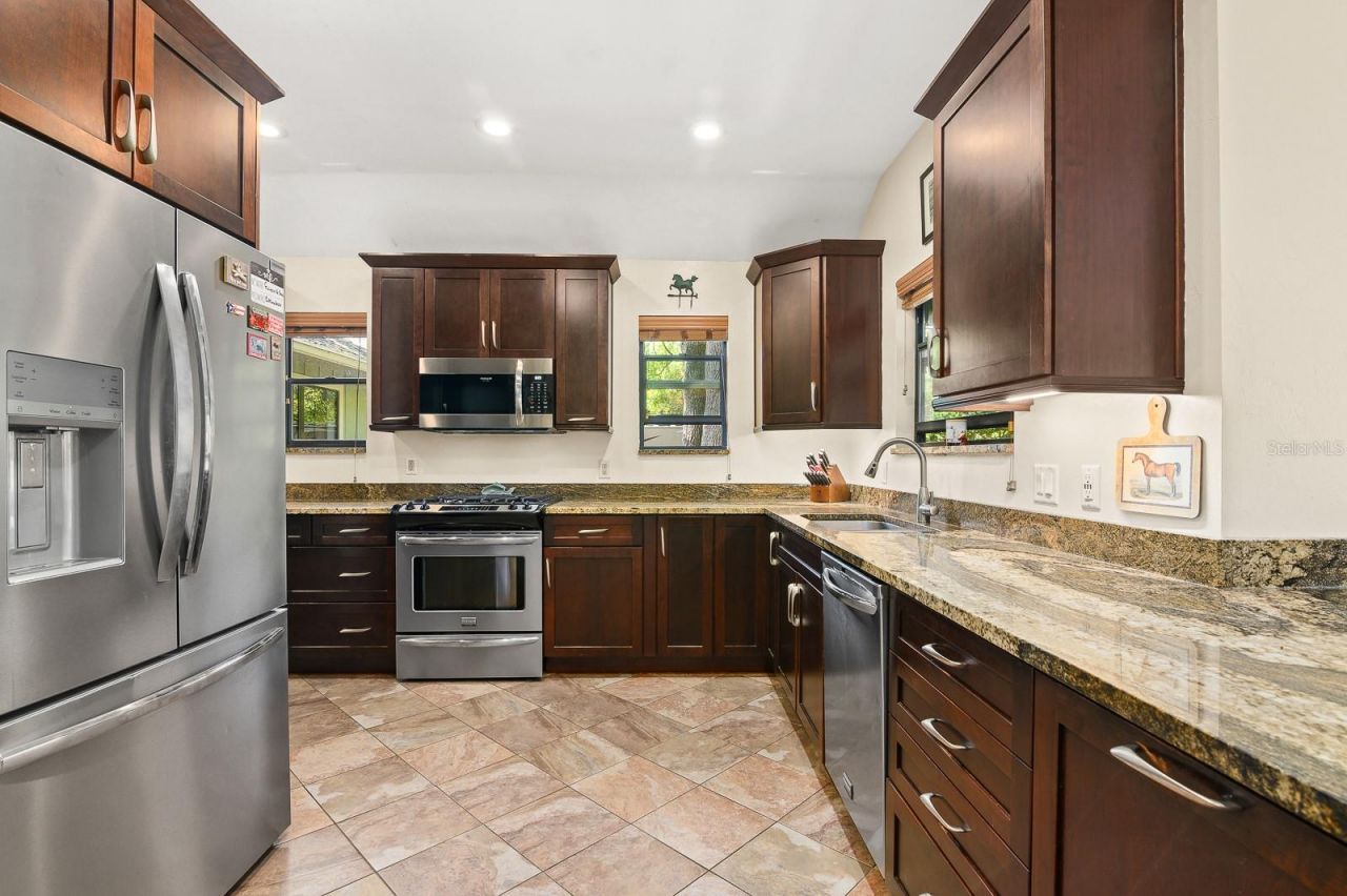 3724 NW 128th Terrace, Gainesville, FL 32606 Photo