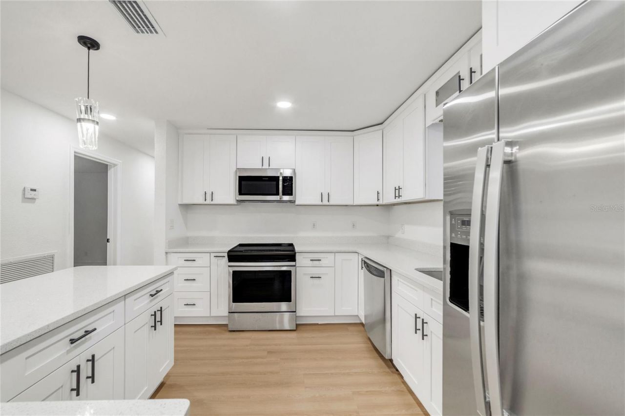 545 N Terrace Drive , Brandon, FL 33510 Photo