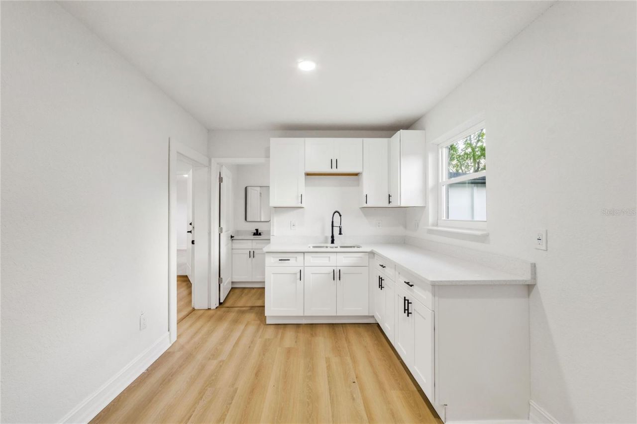 545 N Terrace Drive , Brandon, FL 33510 Photo