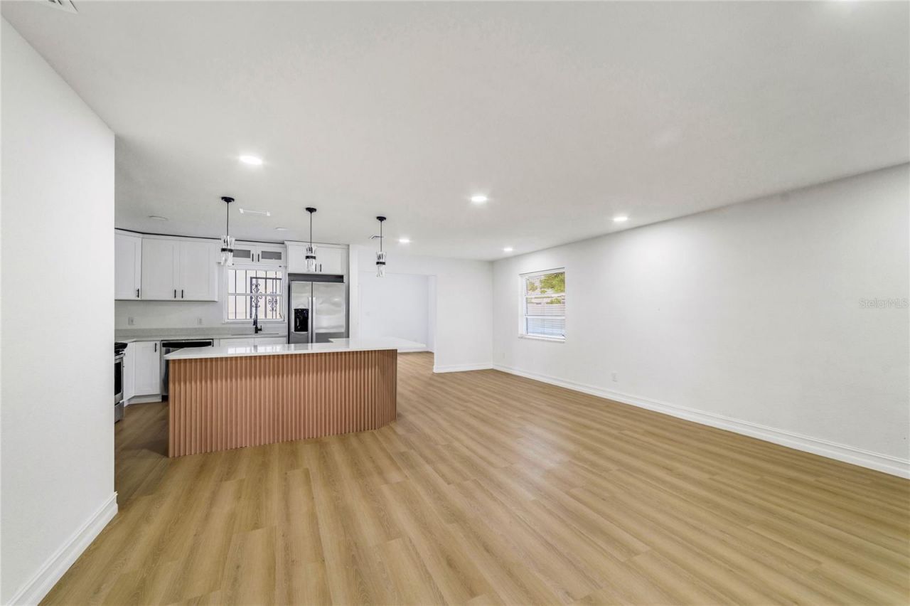 545 N Terrace Drive , Brandon, FL 33510 Photo